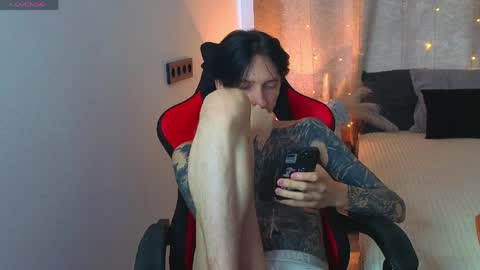 Alex online show from 04-01-26, 07:53