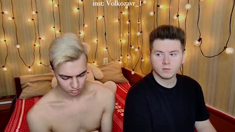 Snapshot of alexxx_d chatting on 12-09-24, 12:40 AlexDimaIgor online show from 12-09-24, 12:40