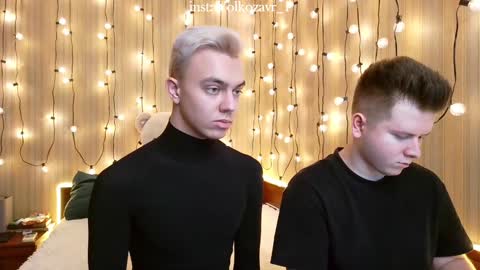 Snapshot of alexxx_d chatting on 01-06-25, 05:27 AlexDimaIgor online show from 01-06-25, 05:27