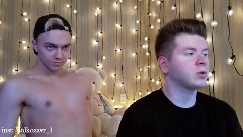 Snapshot of alexxx_d chatting on 01-19-25, 06:10 AlexDimaIgor online show from 01-19-25, 06:10