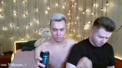 Snapshot of alexxx_d chatting on 02-14-25, 06:29 AlexDimaIgor online show from 02-14-25, 06:29