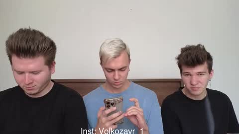 Snapshot of alexxx_d chatting on 09-17-25, 12:29 AlexDimaIgor online show from 09-17-25, 12:29