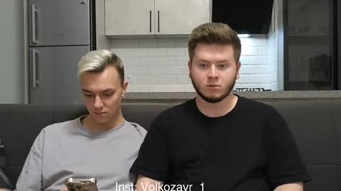 Snapshot of alexxx_d chatting on 11-05-25, 07:47 AlexDimaIgor online show from 11-05-25, 07:47