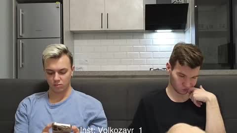 Snapshot of alexxx_d chatting on 11-13-25, 07:35 AlexDimaIgor online show from 11-13-25, 07:35