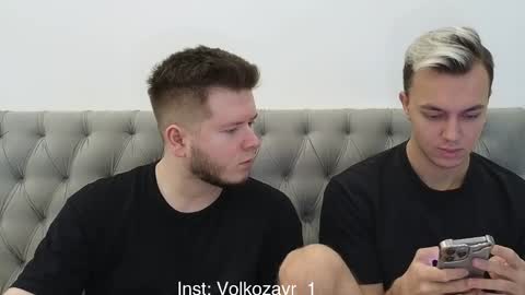 Snapshot of alexxx_d chatting on 11-16-25, 01:17 AlexDimaIgor online show from 11-16-25, 01:17