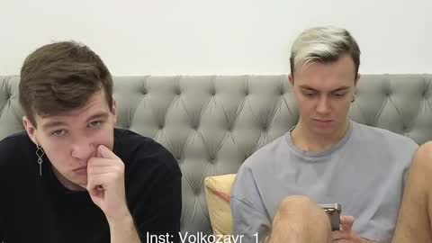 Snapshot of alexxx_d chatting on 11-20-25, 07:57 AlexDimaIgor online show from 11-20-25, 07:57