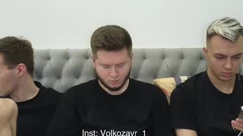 Snapshot of alexxx_d chatting on 11-23-25, 07:35 AlexDimaIgor online show from 11-23-25, 07:35