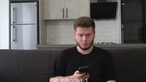 Snapshot of alexxx_d chatting on 11-26-25, 10:38 AlexDimaIgor online show from 11-26-25, 10:38