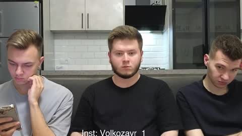 Snapshot of alexxx_d chatting on 11-28-25, 08:22 AlexDimaIgor online show from 11-28-25, 08:22