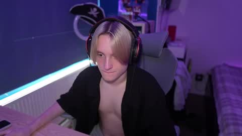 Alexycutie online show from 09-13-25, 08:36