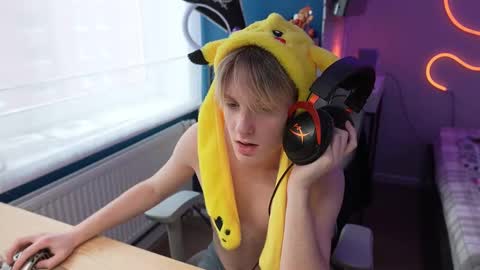 Alexycutie online show from 01-14-26, 09:26