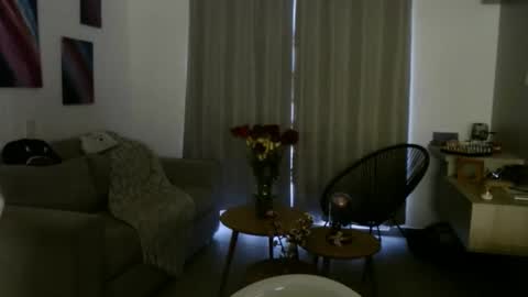 alexyferrer1 online show from 11-06-25, 10:43