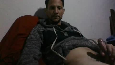 Snapshot of alexzuno1 chatting on 10-07-25, 06:10 alexzuno1 online show from 10-07-25, 06:10