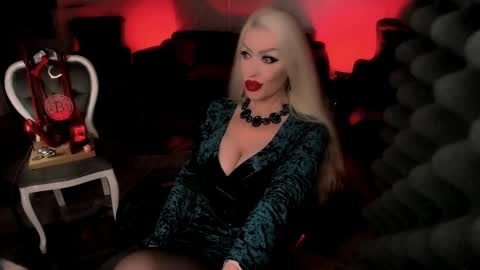 AlfaFemale online show from 12-17-24, 08:12