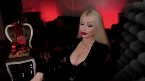 AlfaFemale online show from 01-26-25, 07:42