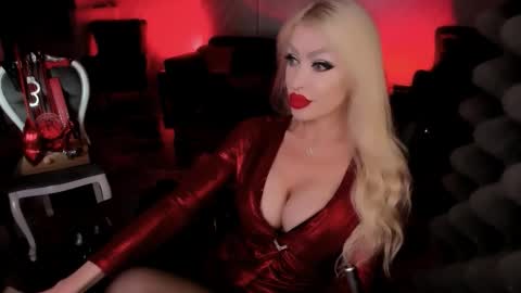 AlfaFemale online show from 09-08-25, 04:39