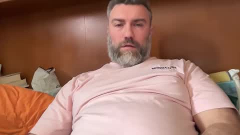 Snapshot of alfali chatting on 03-15-26, 10:10 alfali online show from 03-15-26, 10:10