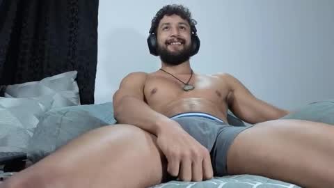 Alferiel online show from 10-23-25, 03:28