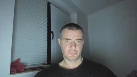 alfiesolomons87 online show from 12-11-24, 08:18