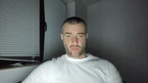 alfiesolomons87 online show from 02-20-25, 08:14