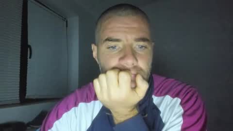 alfiesolomons87 online show from 10-06-25, 03:15