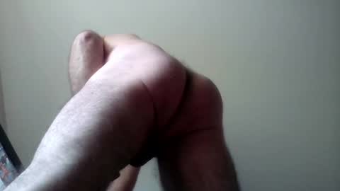 Snapshot of alfonz00 chatting on 04-28-26, 04:39 alfonz online show from 04-28-26, 04:39