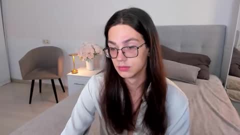 Alfreda online show from 09-21-25, 10:39