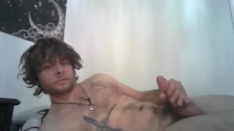 Snapshot of alfredkey14 chatting on 02-19-26, 02:51 alfredkey14 online show from 02-19-26, 02:51