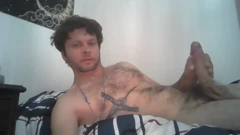 Snapshot of alfredkey14 chatting on 05-17-26, 06:55 alfredkey14 online show from 05-17-26, 06:55