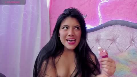 Snapshot of alfresii_rivera chatting on 01-09-25, 05:54 Carolina Join The Fan Club online show from 01-09-25, 05:54