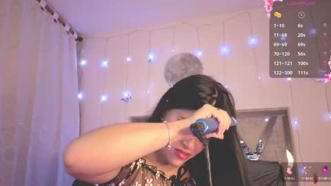 Snapshot of alfresii_rivera chatting on 10-11-25, 02:00 Carolina Join The Fan Club online show from 10-11-25, 02:00