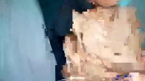 Snapshot of algris1997 chatting on 12-30-24, 07:53 algris1997 online show from 12-30-24, 07:53