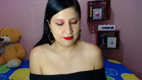 alixia online show from 10-18-25, 11:05
