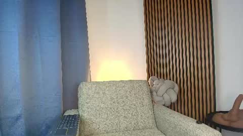 Snapshot of alia_sweet_ chatting on 06-25-26, 05:12 Alia online show from 06-25-26, 05:12