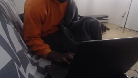 Snapshot of aliasallday chatting on 12-18-24, 12:54 Alias online show from 12-18-24, 12:54