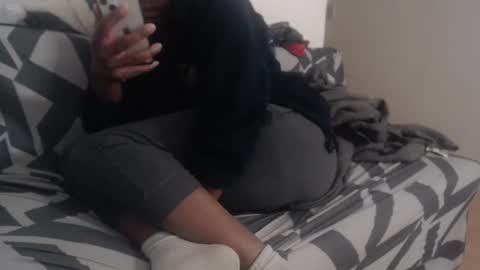 Snapshot of aliasallday chatting on 02-27-25, 01:48 Alias online show from 02-27-25, 01:48