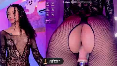 Snapshot of aliccecooper chatting on 10-16-25, 10:49 alicia online show from 10-16-25, 10:49