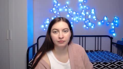 Alice online show from 12-24-24, 06:17