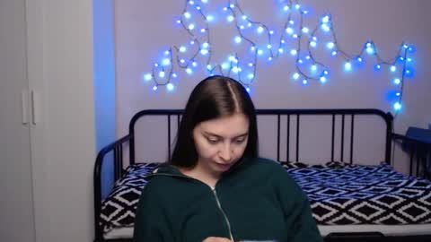 Alice online show from 01-02-25, 07:51