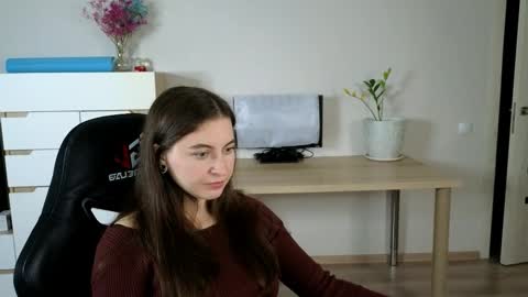 Alice online show from 10-15-25, 08:31