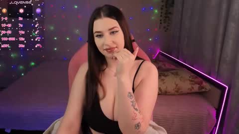 Snapshot of alice___miss chatting on 02-12-26, 02:12 Alice Miss online show from 02-12-26, 02:12