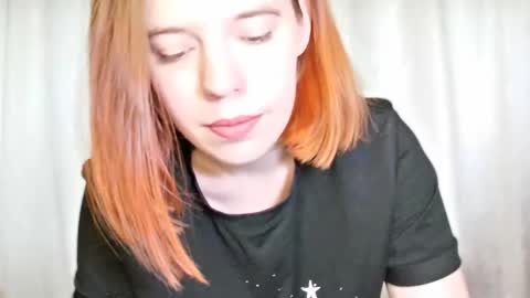 Snapshot of alice__madness chatting on 05-26-26, 04:14 Alice online show from 05-26-26, 04:14