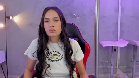 Snapshot of alice__susan chatting on 02-24-26, 09:24 Alice Susan online show from 02-24-26, 09:24