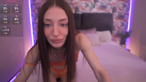 Snapshot of alice_arwen_ chatting on 04-07-26, 06:58 Alice online show from 04-07-26, 06:58