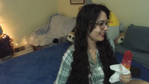 Snapshot of alice_asks chatting on 12-02-24, 06:20 Alice Asks online show from 12-02-24, 06:20