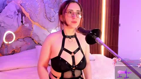 Mey online show from 09-12-25, 04:23