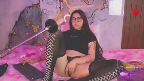 Mey online show from 06-02-26, 06:43