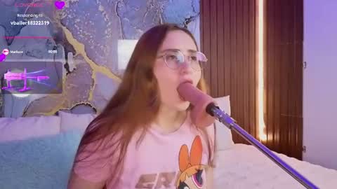 Snapshot of alice_cute77 chatting on 07-11-26, 03:20 Mey online show from 07-11-26, 03:20