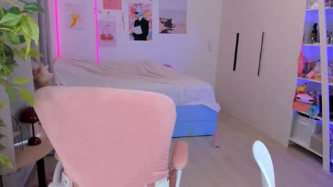 Alichery online show from 02-20-26, 06:19