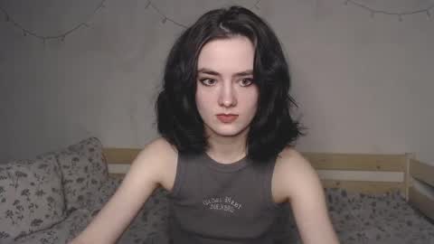 Snapshot of alice_glo chatting on 04-24-26, 09:06 Alice online show from 04-24-26, 09:06